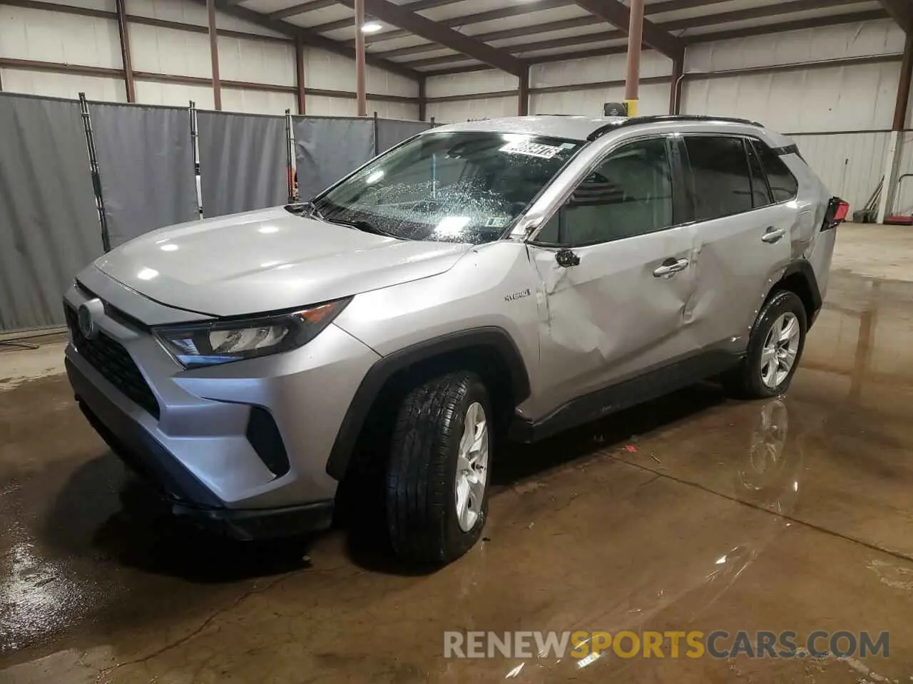 1 Photograph of a damaged car 4T3MWRFV0MU030785 TOYOTA RAV4 2021