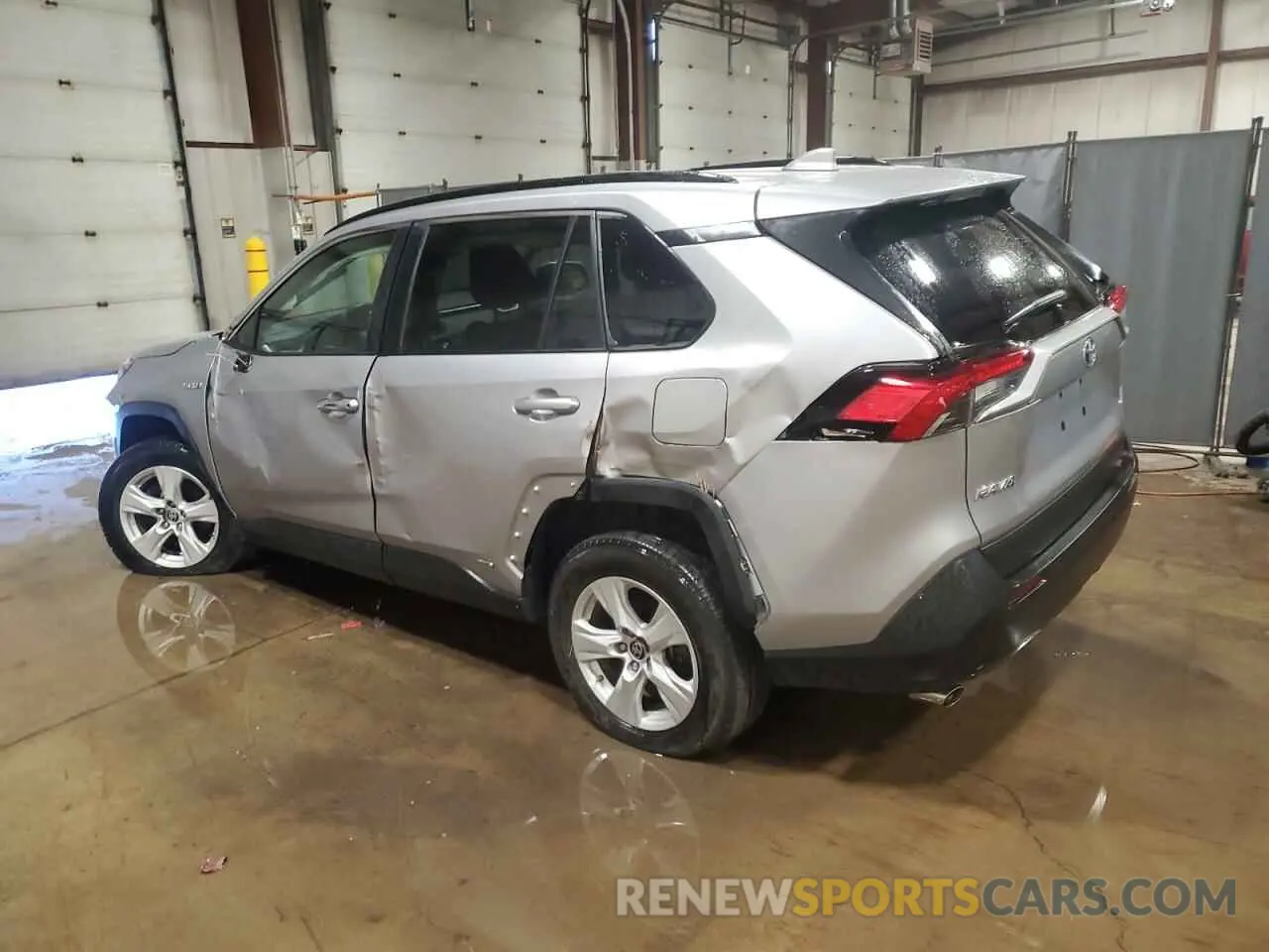 2 Photograph of a damaged car 4T3MWRFV0MU030785 TOYOTA RAV4 2021