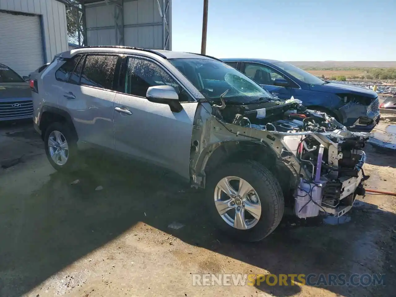 4 Photograph of a damaged car 4T3MWRFV4MU028926 TOYOTA RAV4 2021