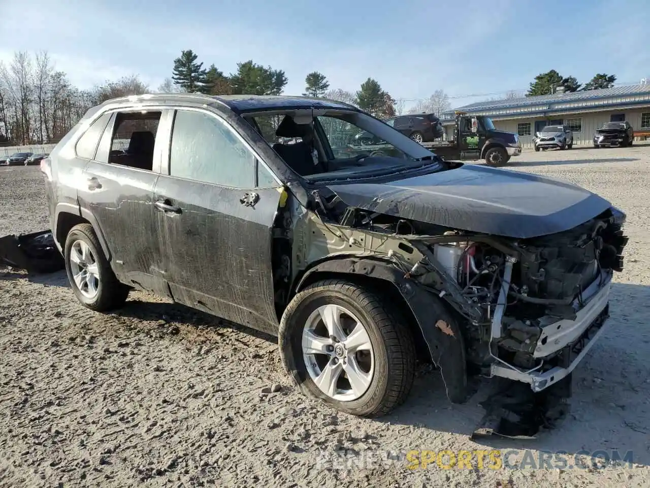 4 Photograph of a damaged car 4T3MWRFV7MU045400 TOYOTA RAV4 2021