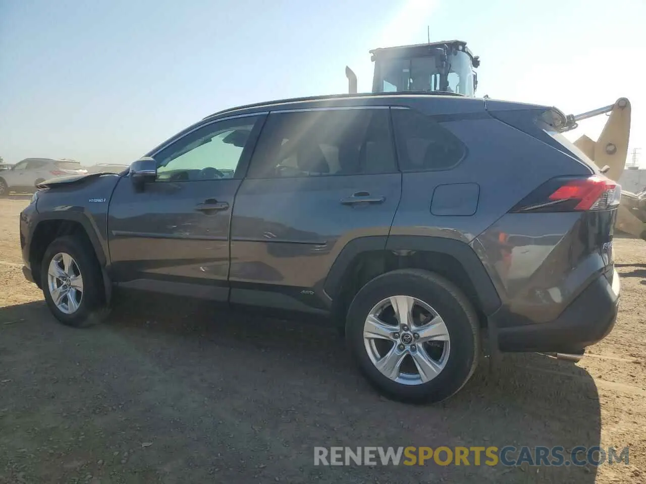2 Photograph of a damaged car 4T3R6RFV1MU009644 TOYOTA RAV4 2021