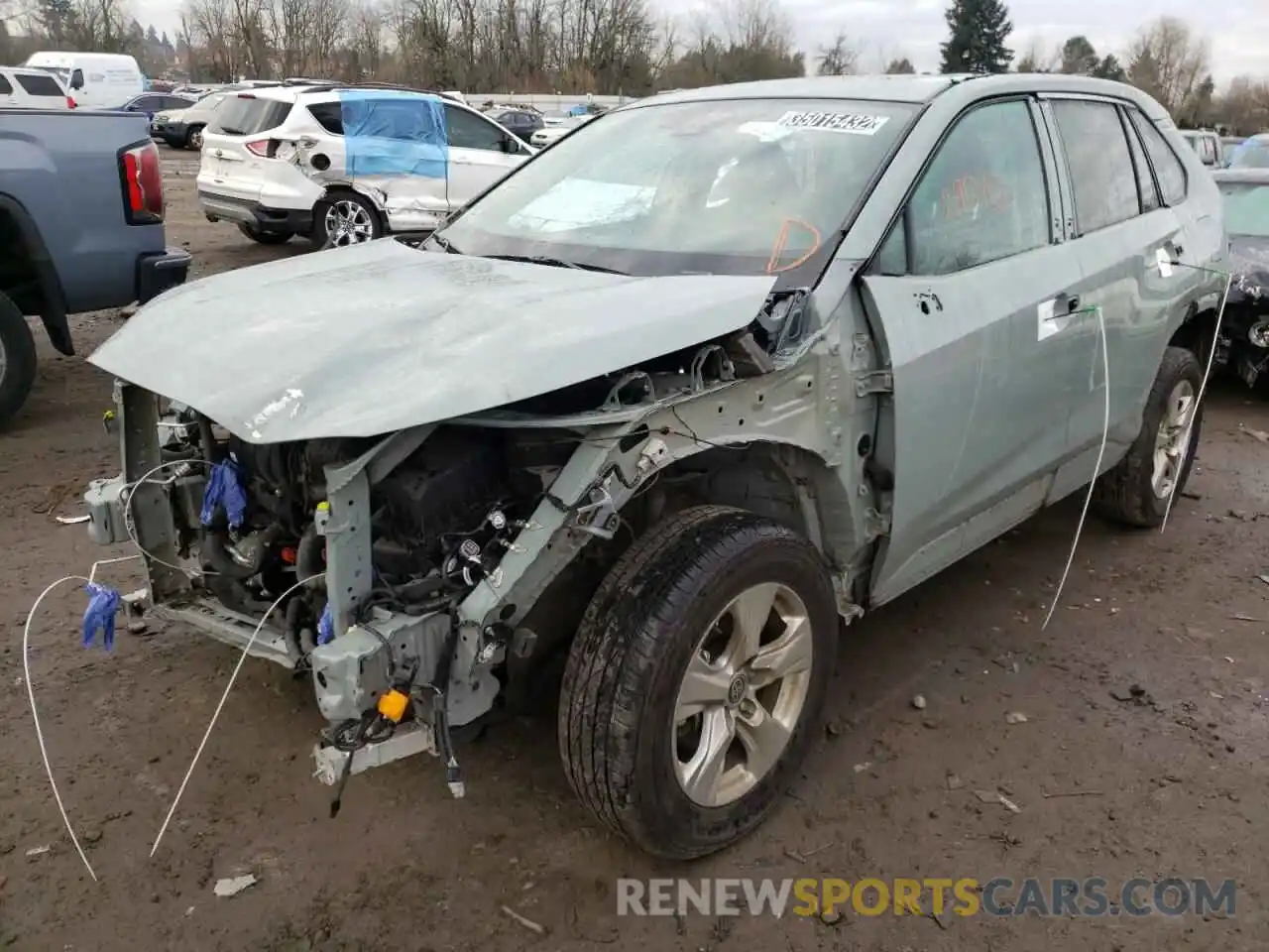 2 Photograph of a damaged car 4T3R6RFV1MU029618 TOYOTA RAV4 2021