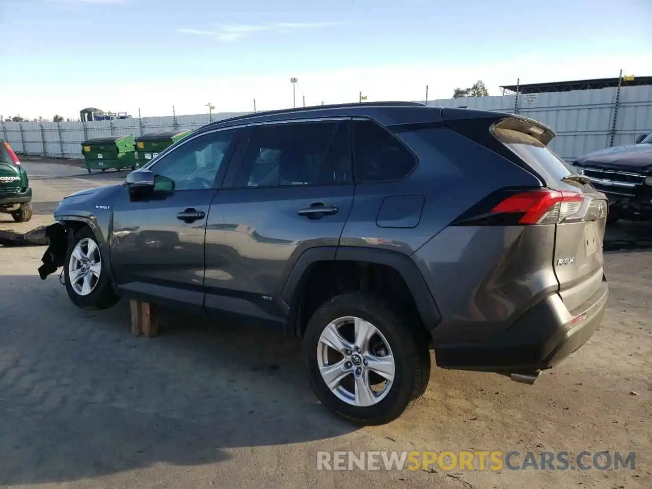 2 Photograph of a damaged car 4T3R6RFV2MU007112 TOYOTA RAV4 2021