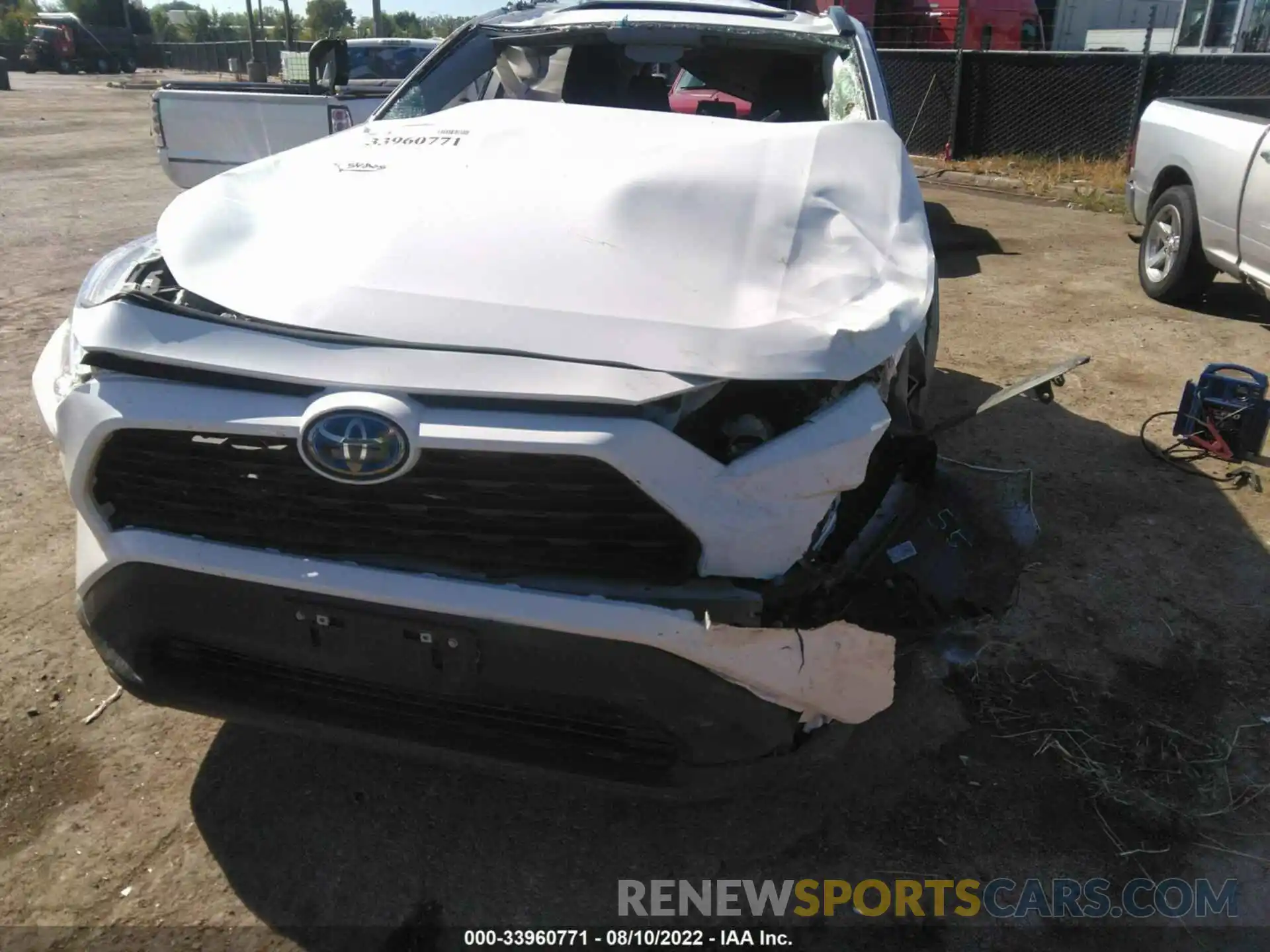 6 Photograph of a damaged car 4T3R6RFV2MU023889 TOYOTA RAV4 2021