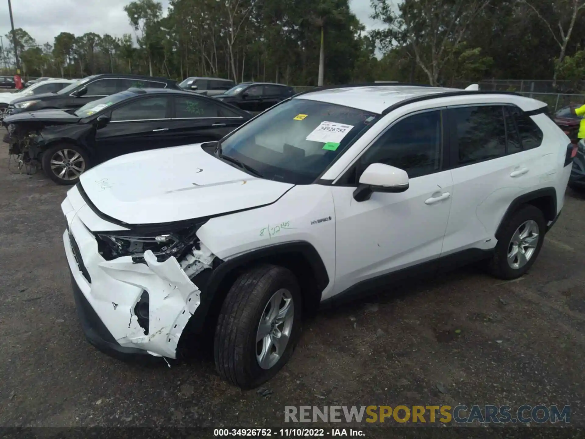 2 Photograph of a damaged car 4T3R6RFV3MU028941 TOYOTA RAV4 2021