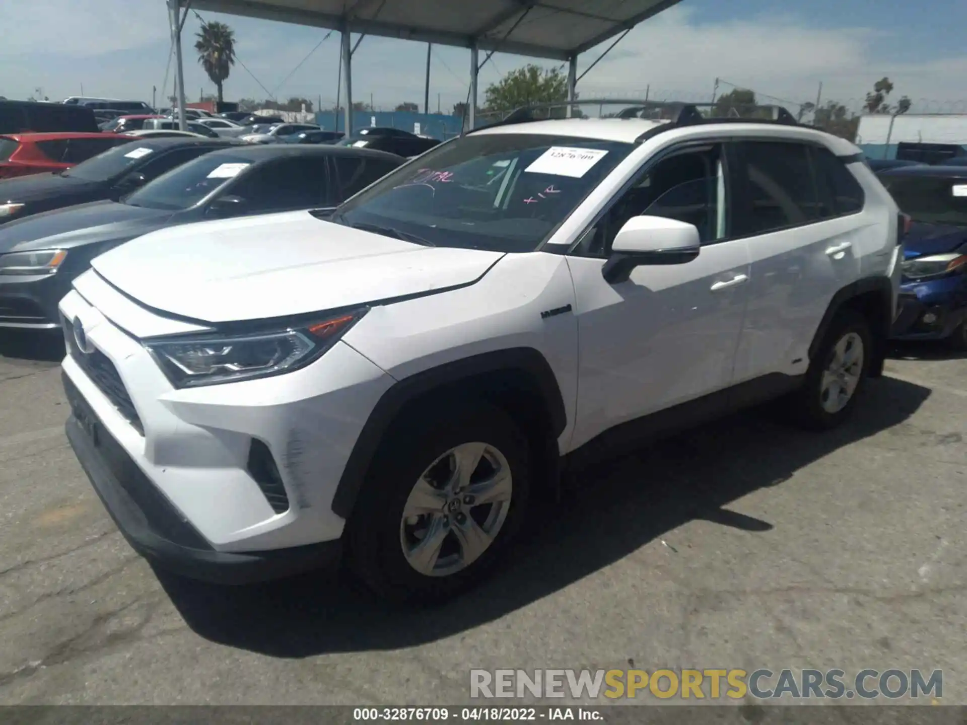 2 Photograph of a damaged car 4T3R6RFV5MU006262 TOYOTA RAV4 2021