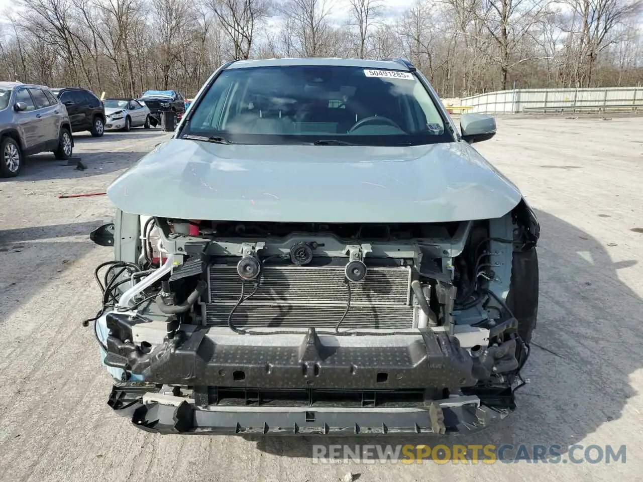 5 Photograph of a damaged car 4T3R6RFV5MU014913 TOYOTA RAV4 2021