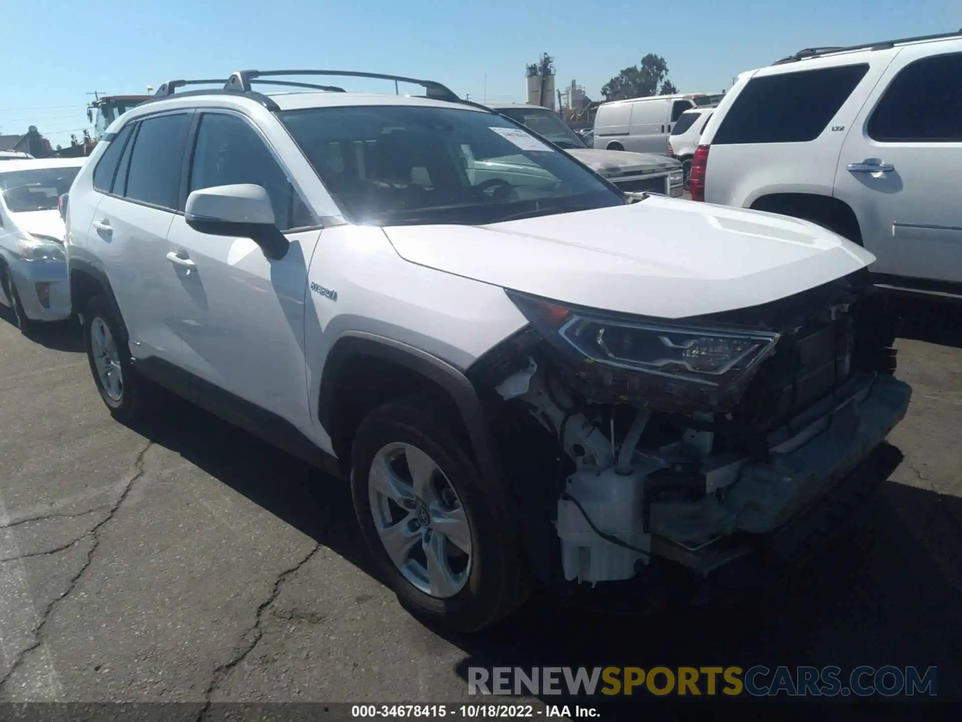 1 Photograph of a damaged car 4T3R6RFV7MU007266 TOYOTA RAV4 2021