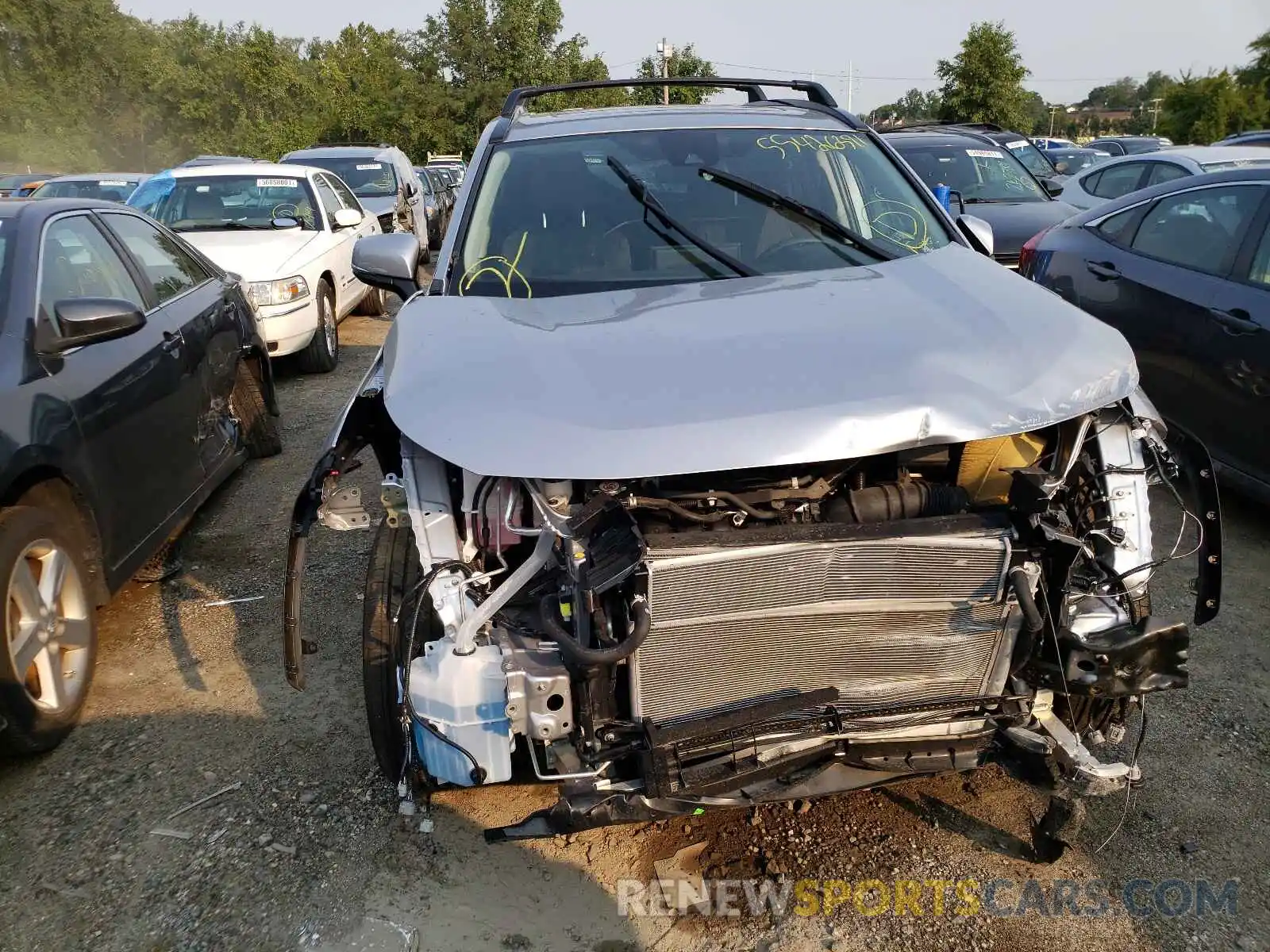 9 Photograph of a damaged car 4T3R6RFV7MU013648 TOYOTA RAV4 2021