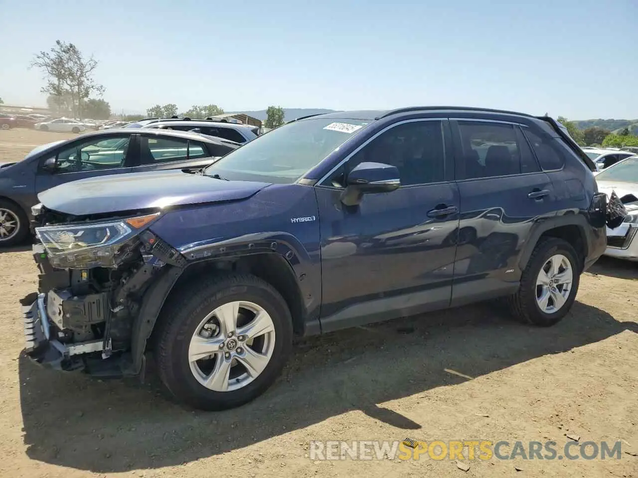 1 Photograph of a damaged car 4T3R6RFV7MU016047 TOYOTA RAV4 2021