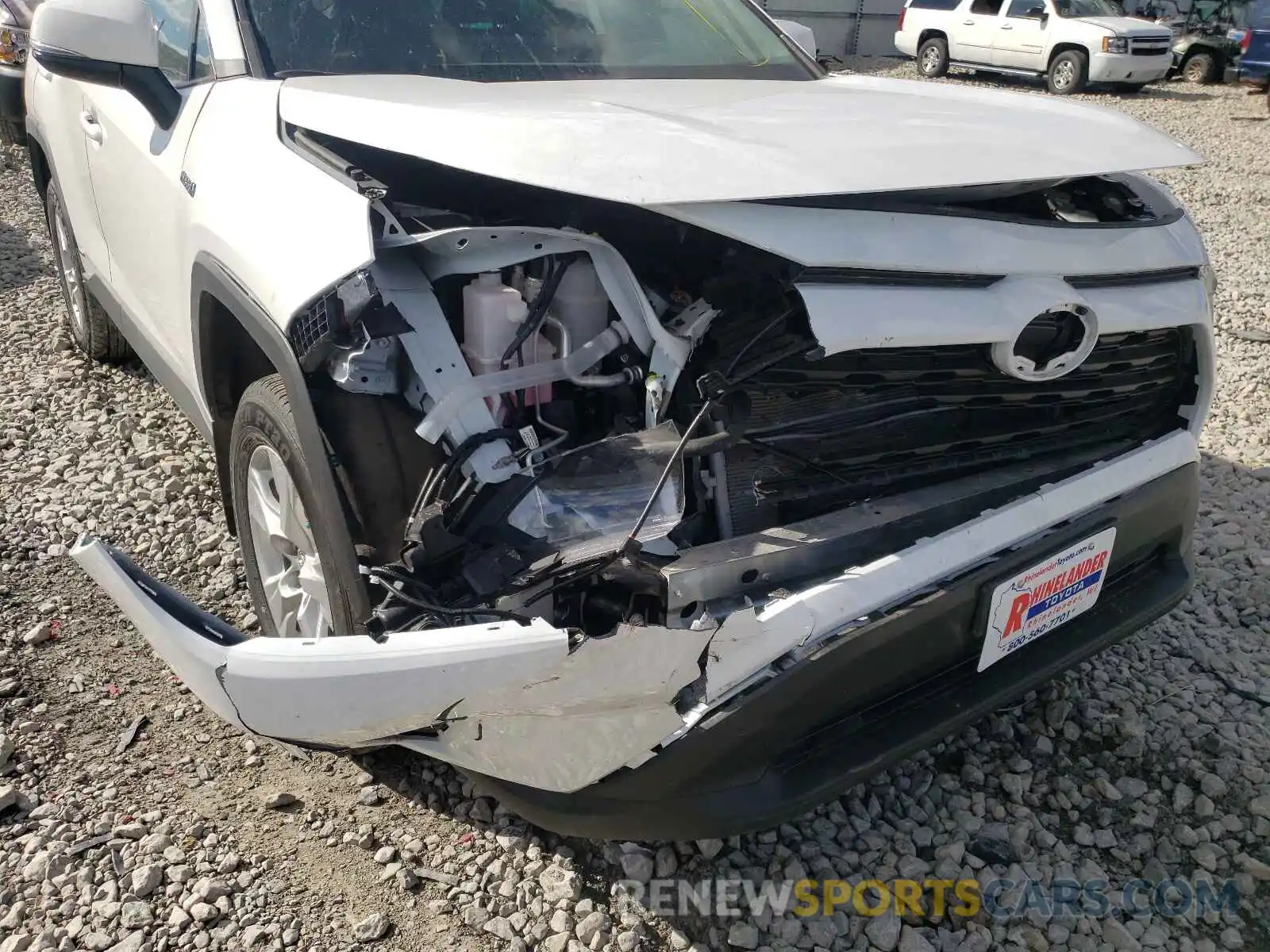 9 Photograph of a damaged car 4T3R6RFV7MU021023 TOYOTA RAV4 2021