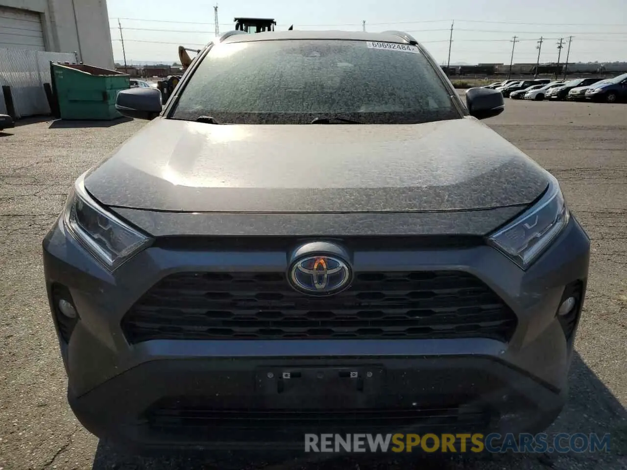 5 Photograph of a damaged car 4T3R6RFV8MU011570 TOYOTA RAV4 2021