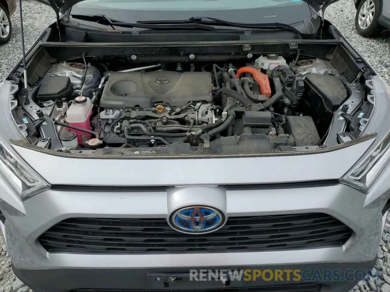 12 Photograph of a damaged car 4T3R6RFV9MU014042 TOYOTA RAV4 2021