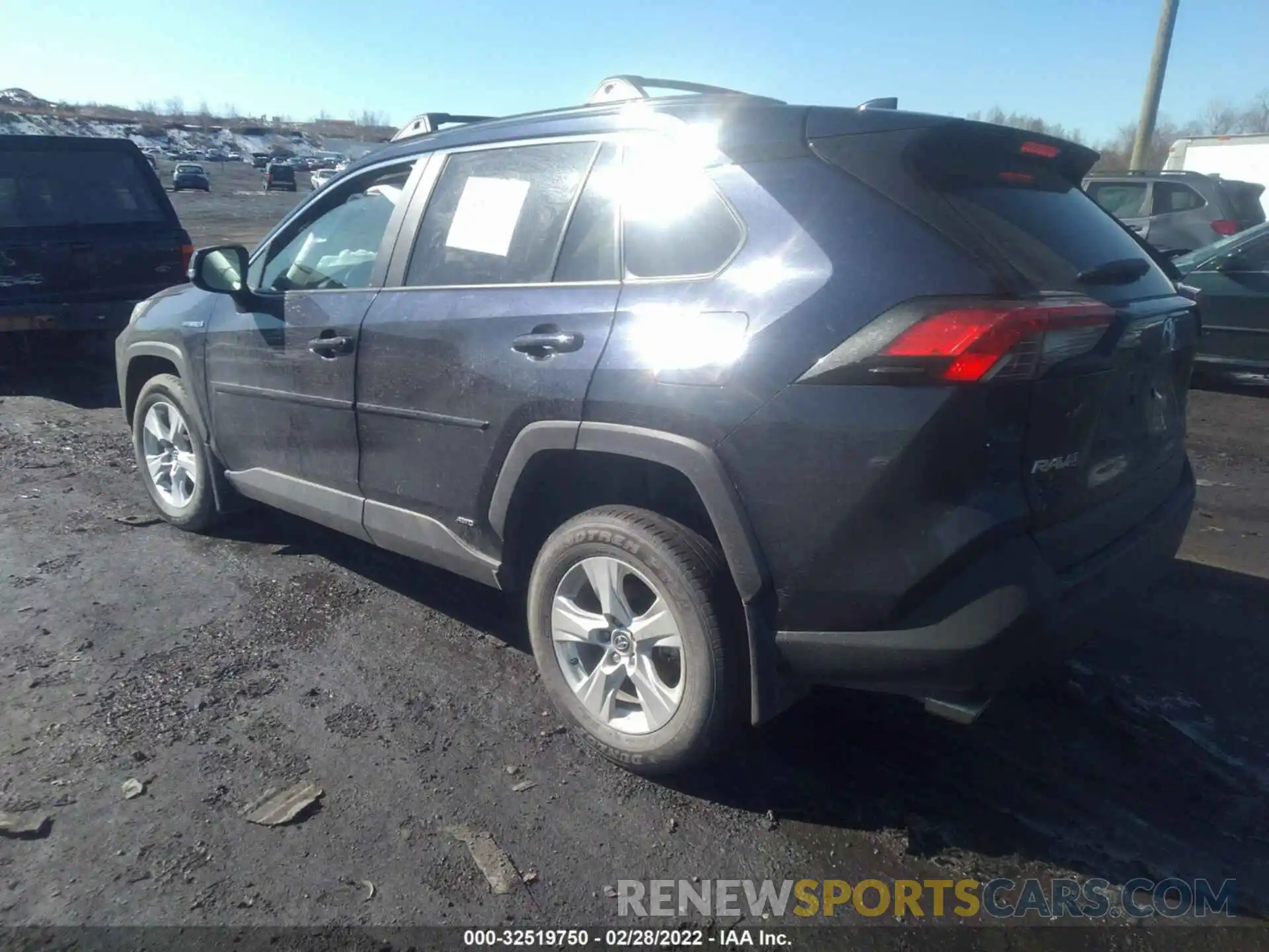 3 Photograph of a damaged car 4T3R6RFVXMU014227 TOYOTA RAV4 2021