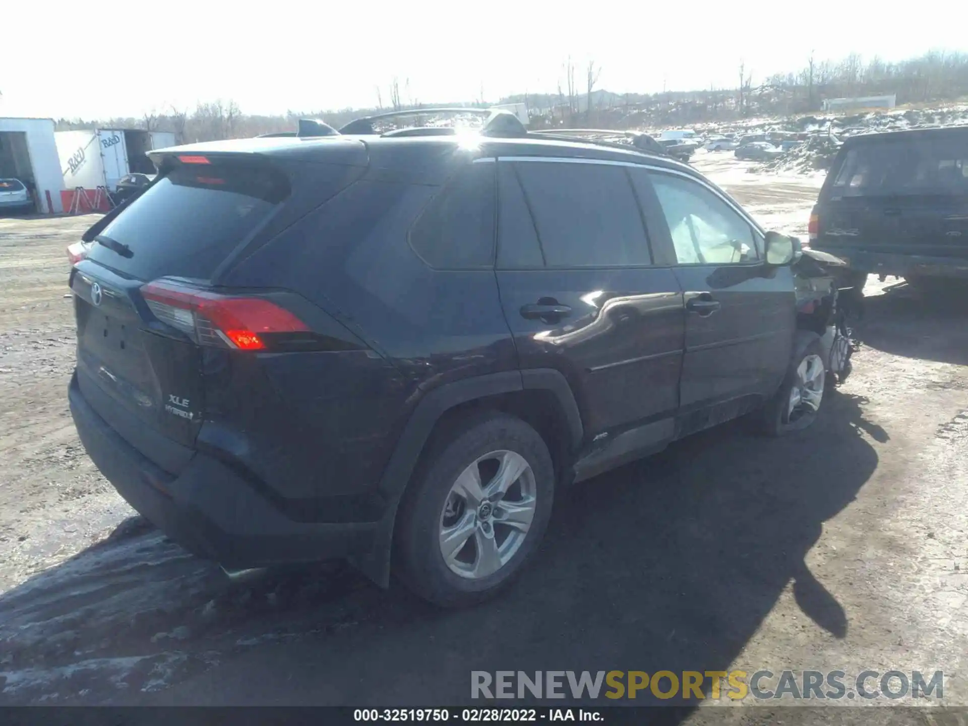 4 Photograph of a damaged car 4T3R6RFVXMU014227 TOYOTA RAV4 2021