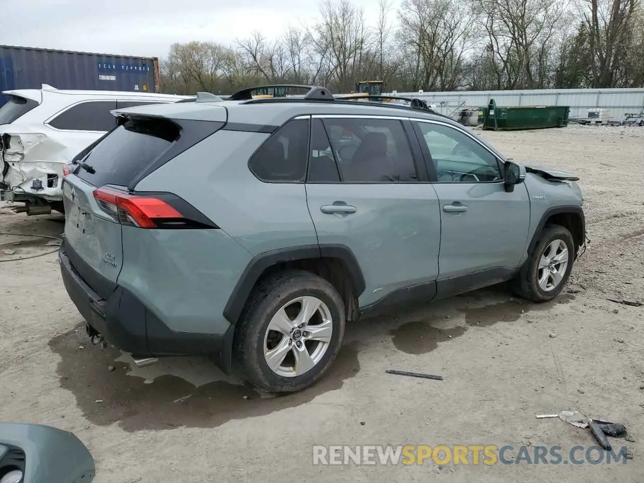 3 Photograph of a damaged car 4T3R6RFVXMU014938 TOYOTA RAV4 2021