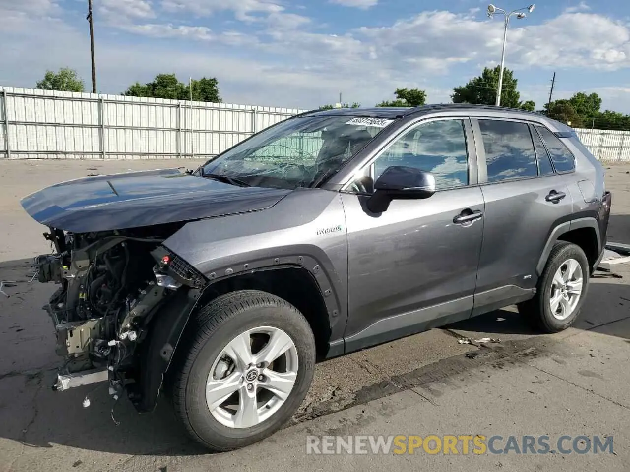 1 Photograph of a damaged car 4T3RWRFV0MU019064 TOYOTA RAV4 2021