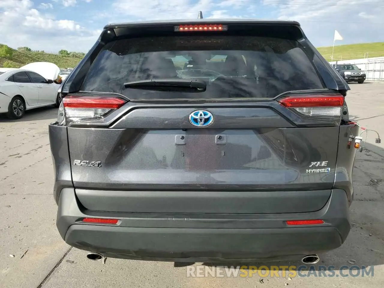 6 Photograph of a damaged car 4T3RWRFV0MU019064 TOYOTA RAV4 2021