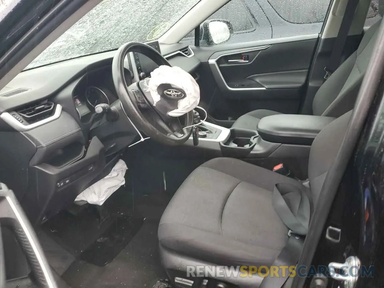 7 Photograph of a damaged car 4T3RWRFV0MU020165 TOYOTA RAV4 2021
