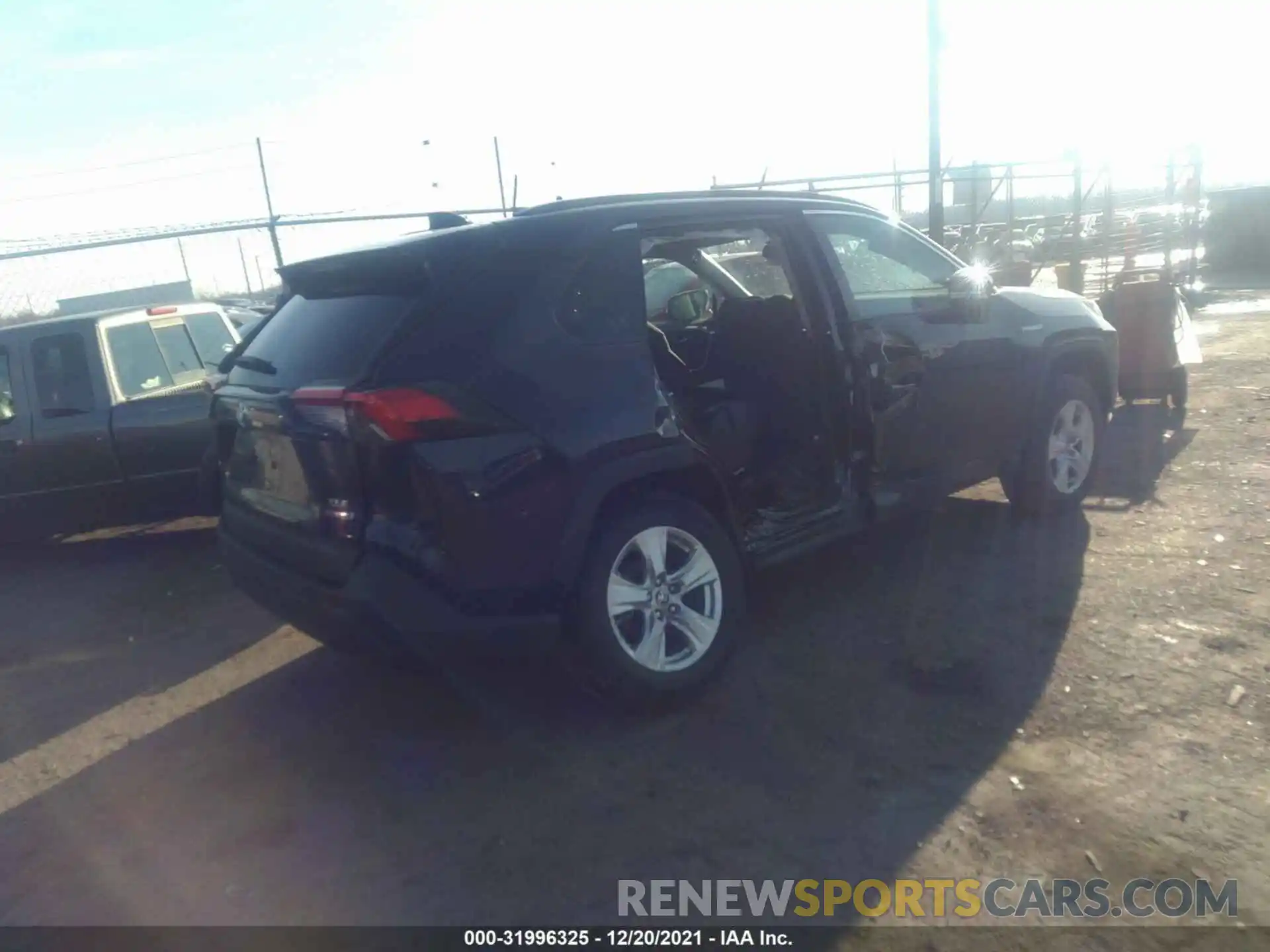 4 Photograph of a damaged car 4T3RWRFV0MU023406 TOYOTA RAV4 2021