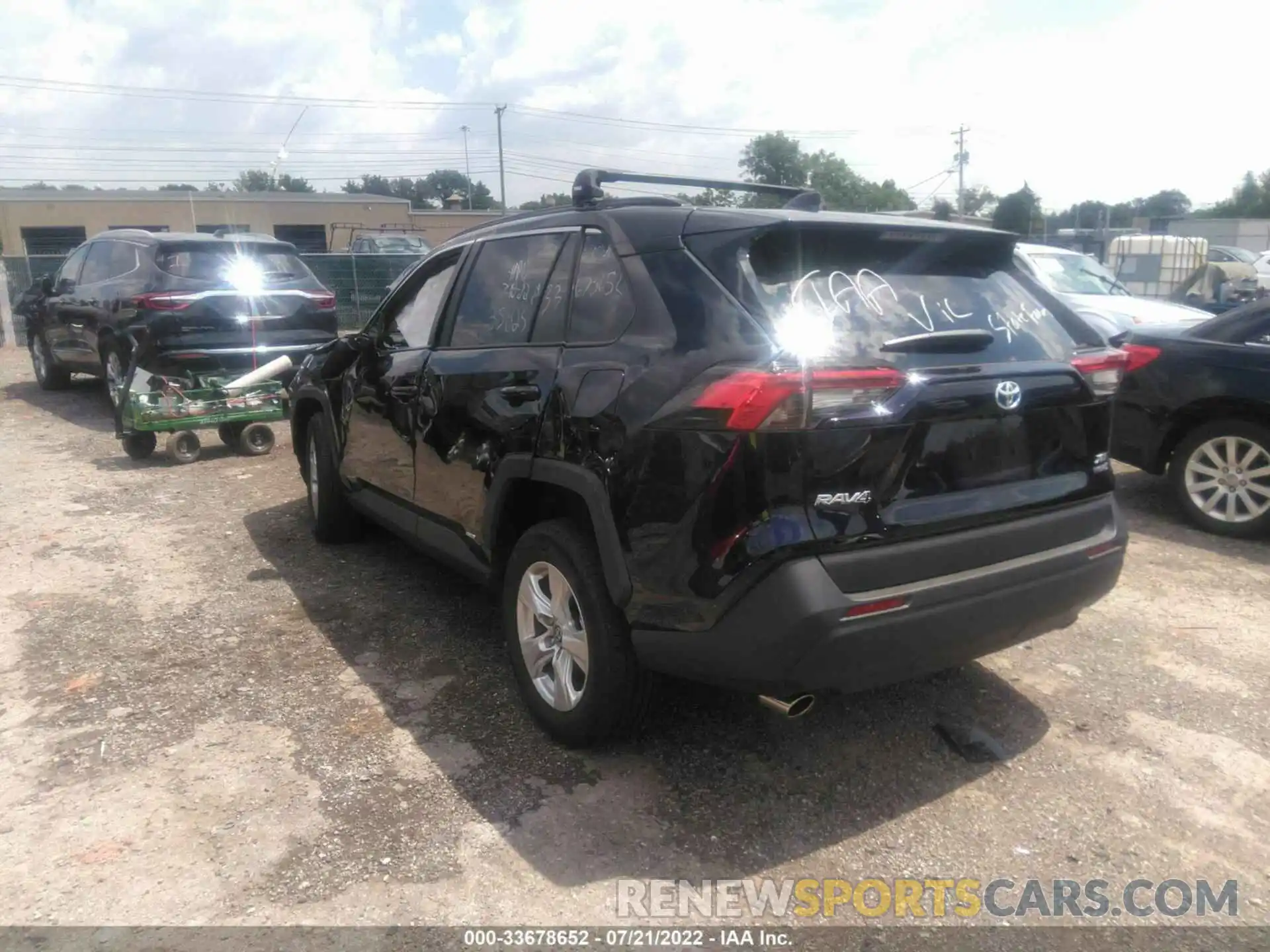 3 Photograph of a damaged car 4T3RWRFV0MU032350 TOYOTA RAV4 2021