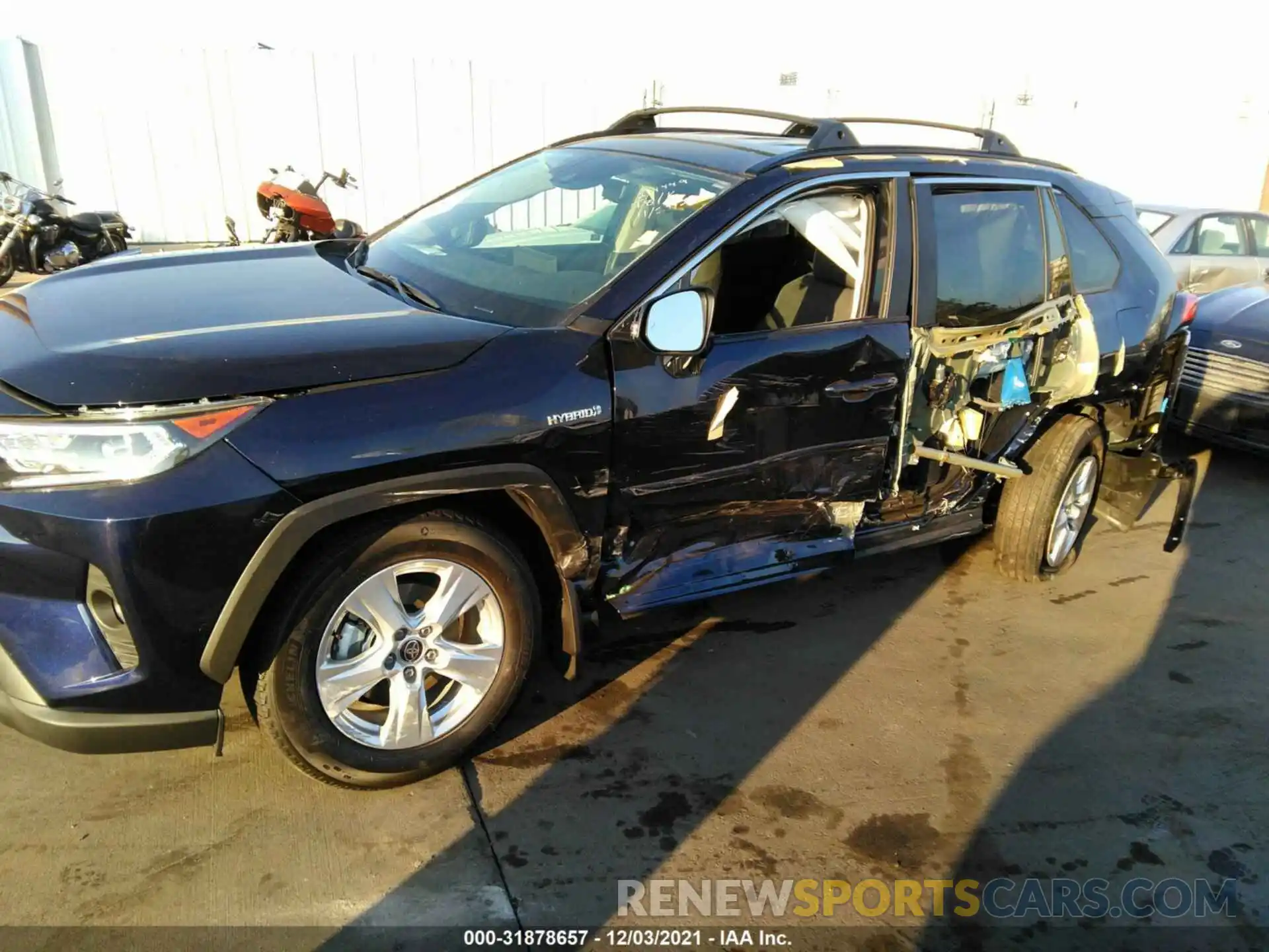 6 Photograph of a damaged car 4T3RWRFV0MU039914 TOYOTA RAV4 2021