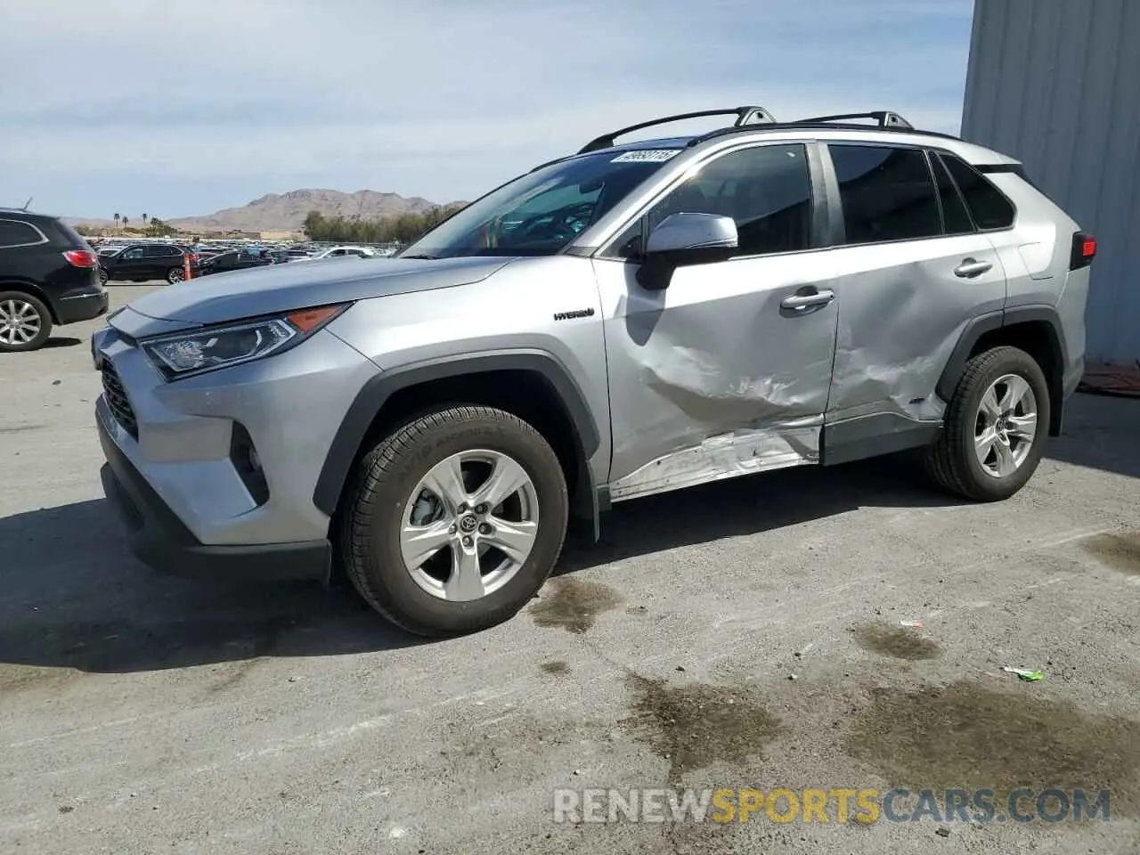 1 Photograph of a damaged car 4T3RWRFV0MU047527 TOYOTA RAV4 2021