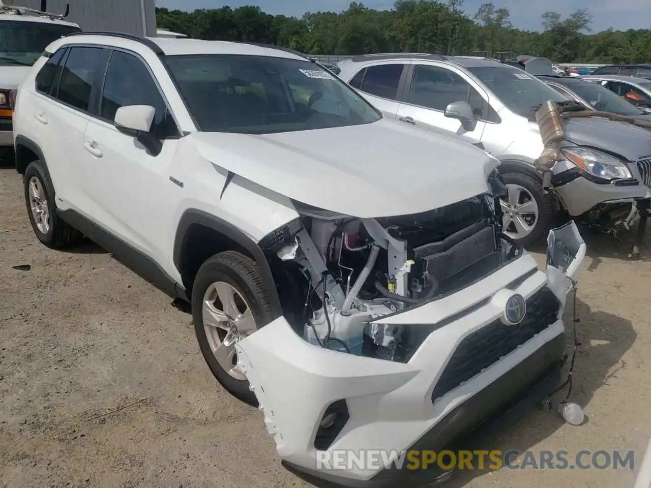 1 Photograph of a damaged car 4T3RWRFV1MU045978 TOYOTA RAV4 2021