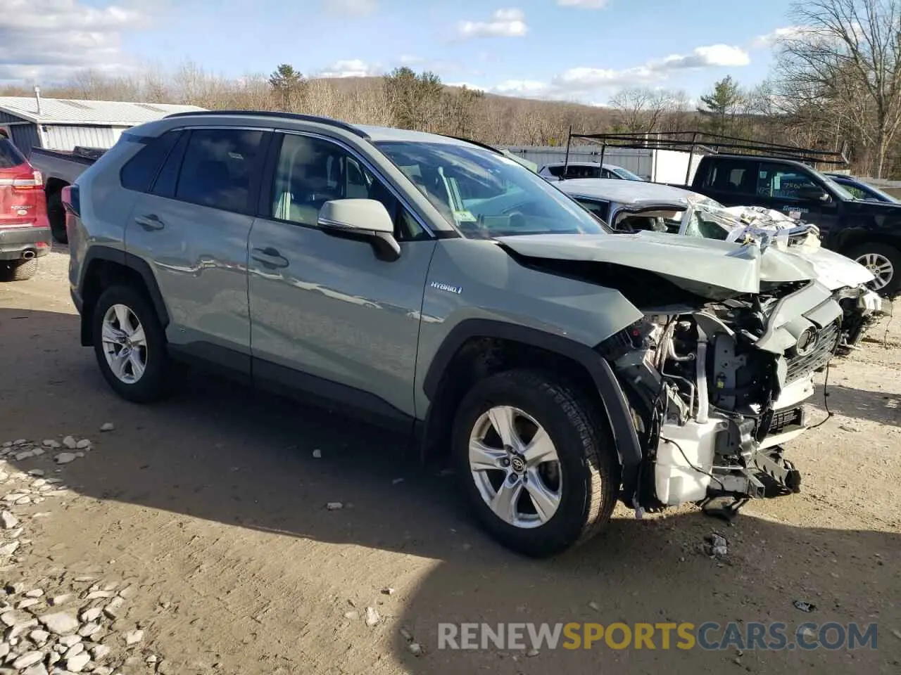 4 Photograph of a damaged car 4T3RWRFV2MU024945 TOYOTA RAV4 2021
