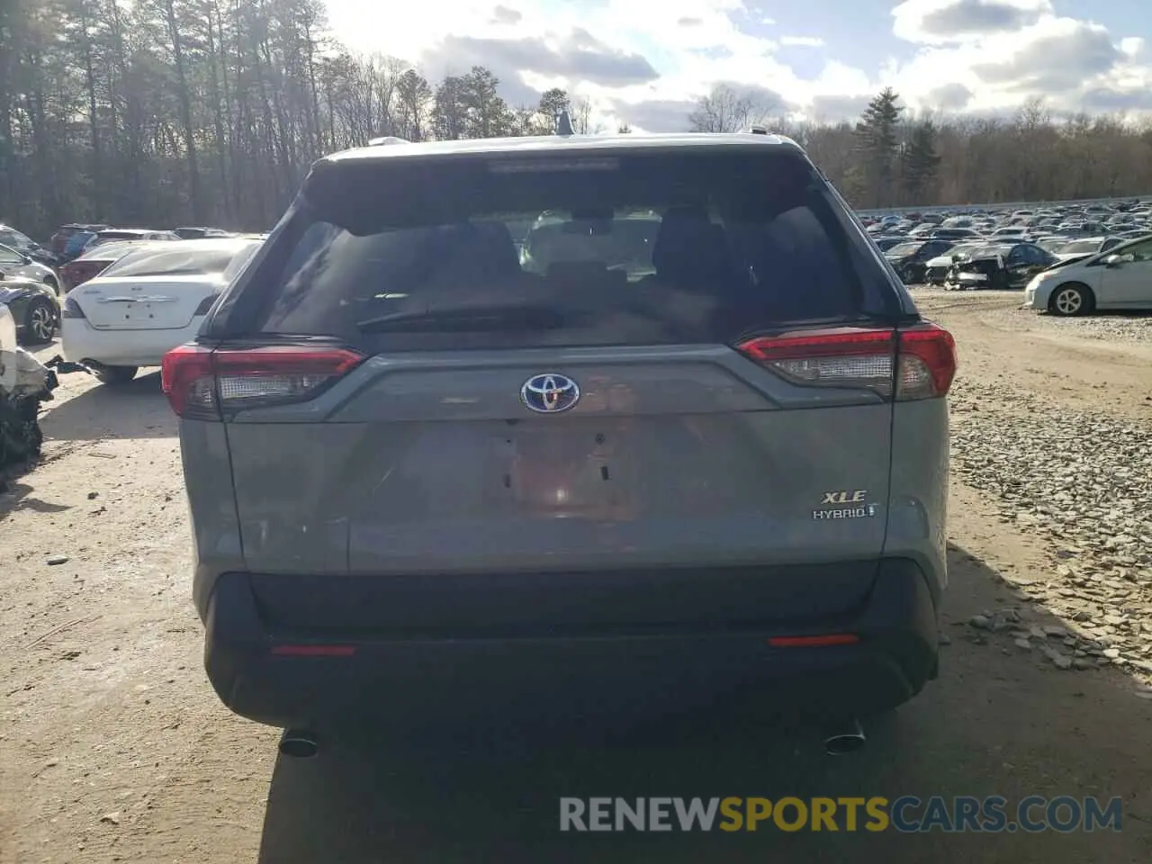 6 Photograph of a damaged car 4T3RWRFV2MU024945 TOYOTA RAV4 2021