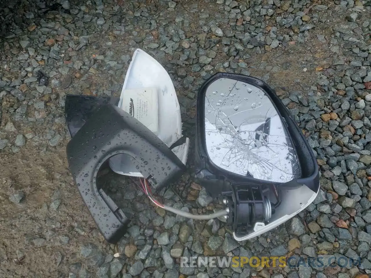 15 Photograph of a damaged car 4T3RWRFV3MU033573 TOYOTA RAV4 2021