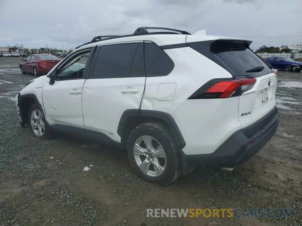 2 Photograph of a damaged car 4T3RWRFV3MU033573 TOYOTA RAV4 2021
