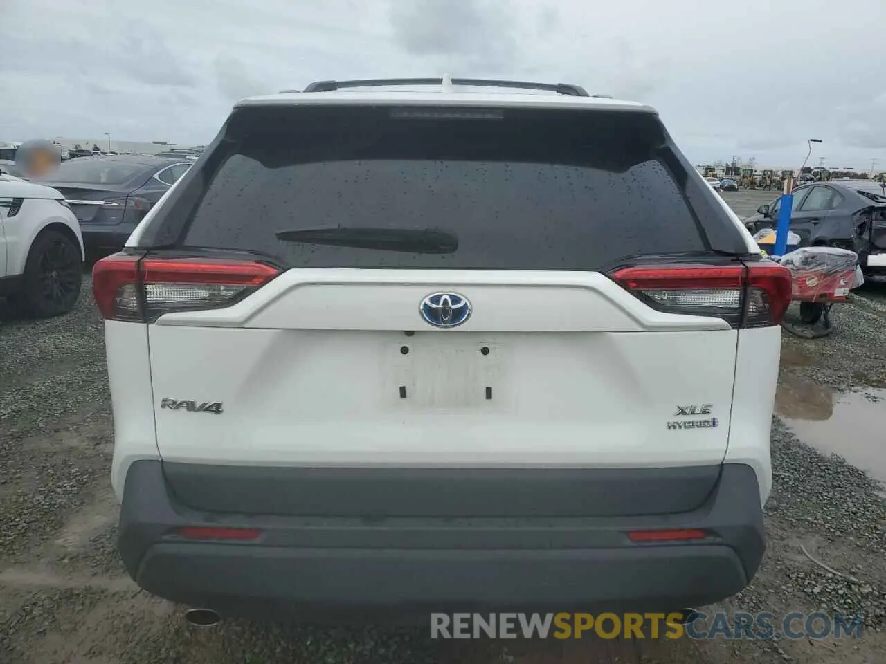6 Photograph of a damaged car 4T3RWRFV3MU033573 TOYOTA RAV4 2021