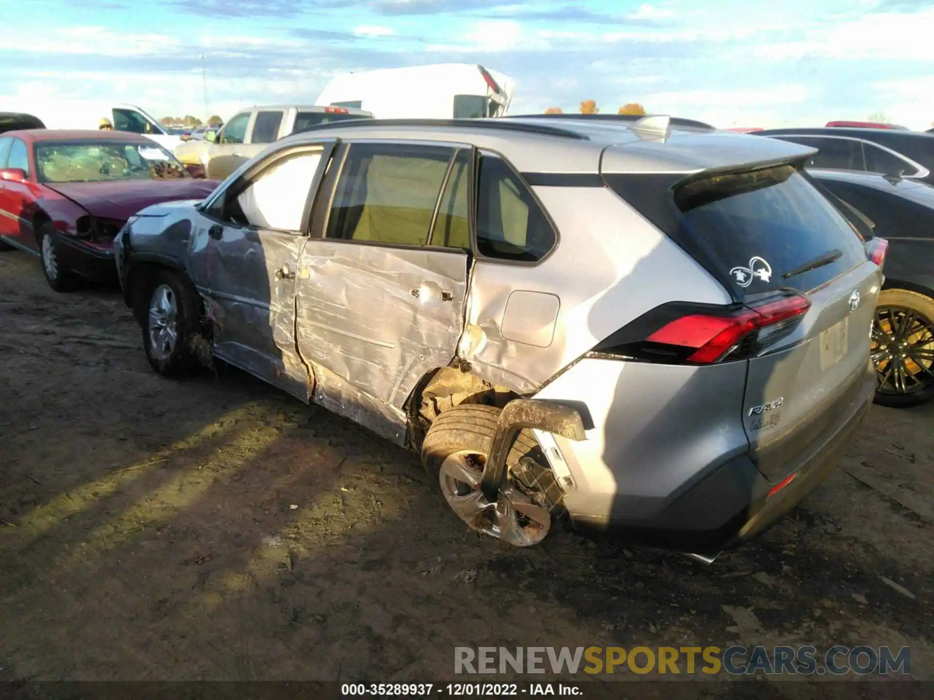 3 Photograph of a damaged car 4T3RWRFV3MU033945 TOYOTA RAV4 2021