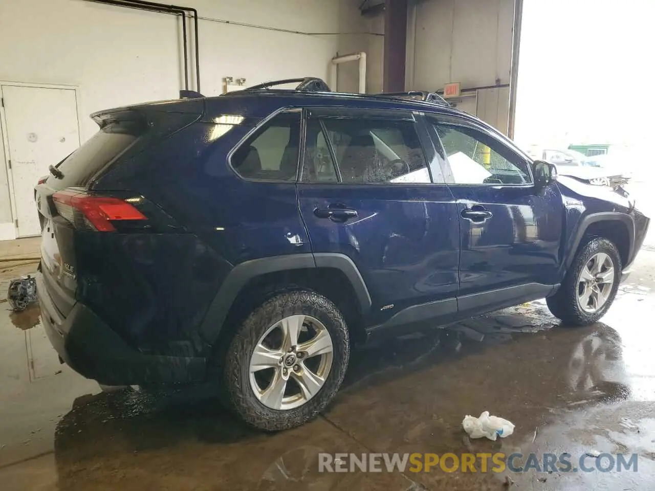 3 Photograph of a damaged car 4T3RWRFV3MU041317 TOYOTA RAV4 2021