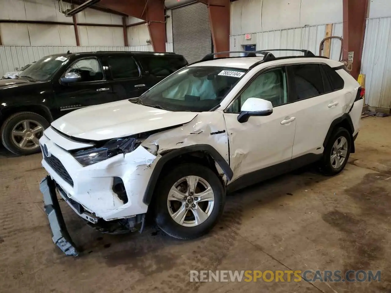 1 Photograph of a damaged car 4T3RWRFV4MU020430 TOYOTA RAV4 2021