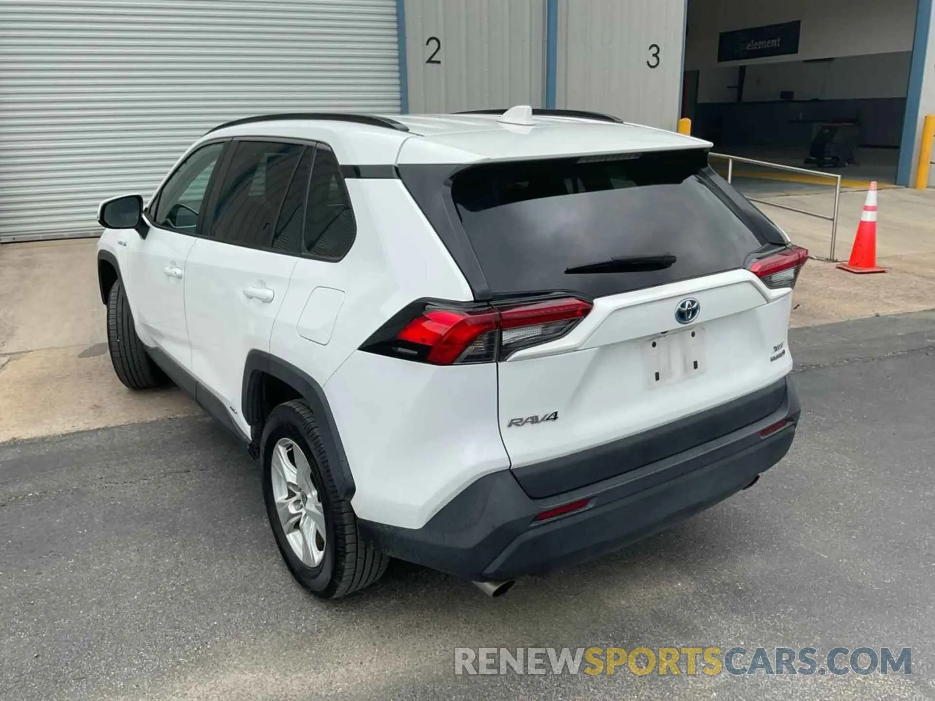 13 Photograph of a damaged car 4T3RWRFV4MU030858 TOYOTA RAV4 2021