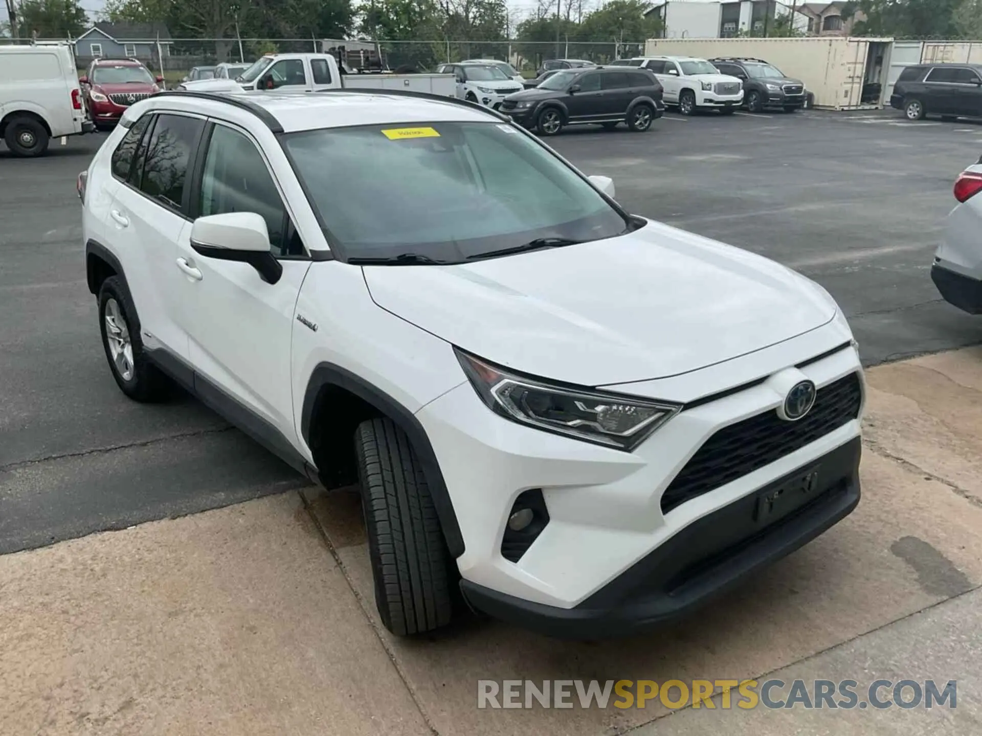 6 Photograph of a damaged car 4T3RWRFV4MU030858 TOYOTA RAV4 2021