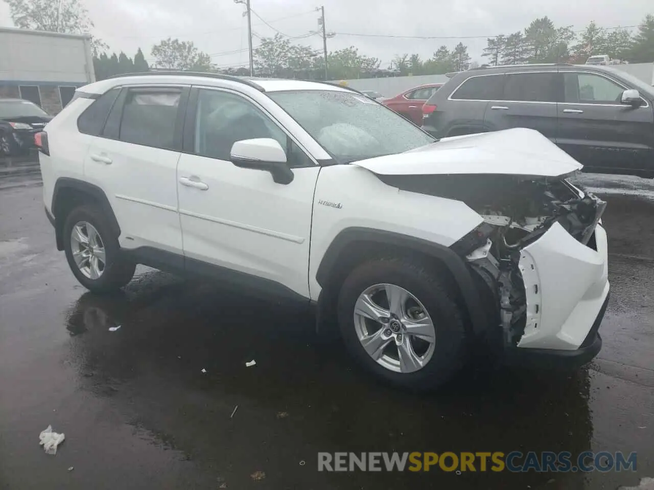 4 Photograph of a damaged car 4T3RWRFV4MU033842 TOYOTA RAV4 2021