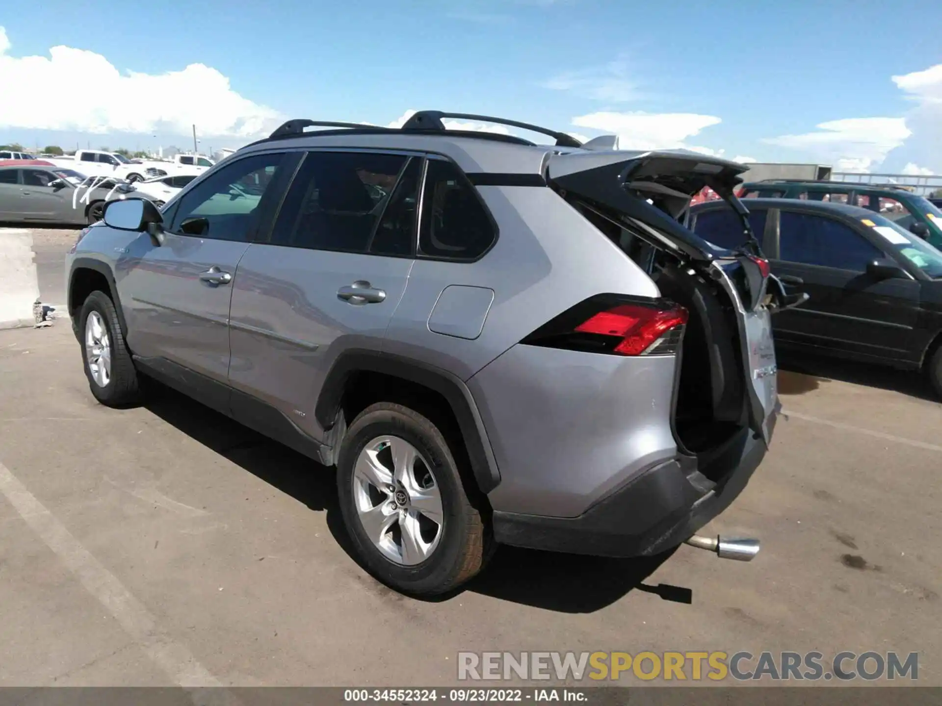 3 Photograph of a damaged car 4T3RWRFV4MU034585 TOYOTA RAV4 2021