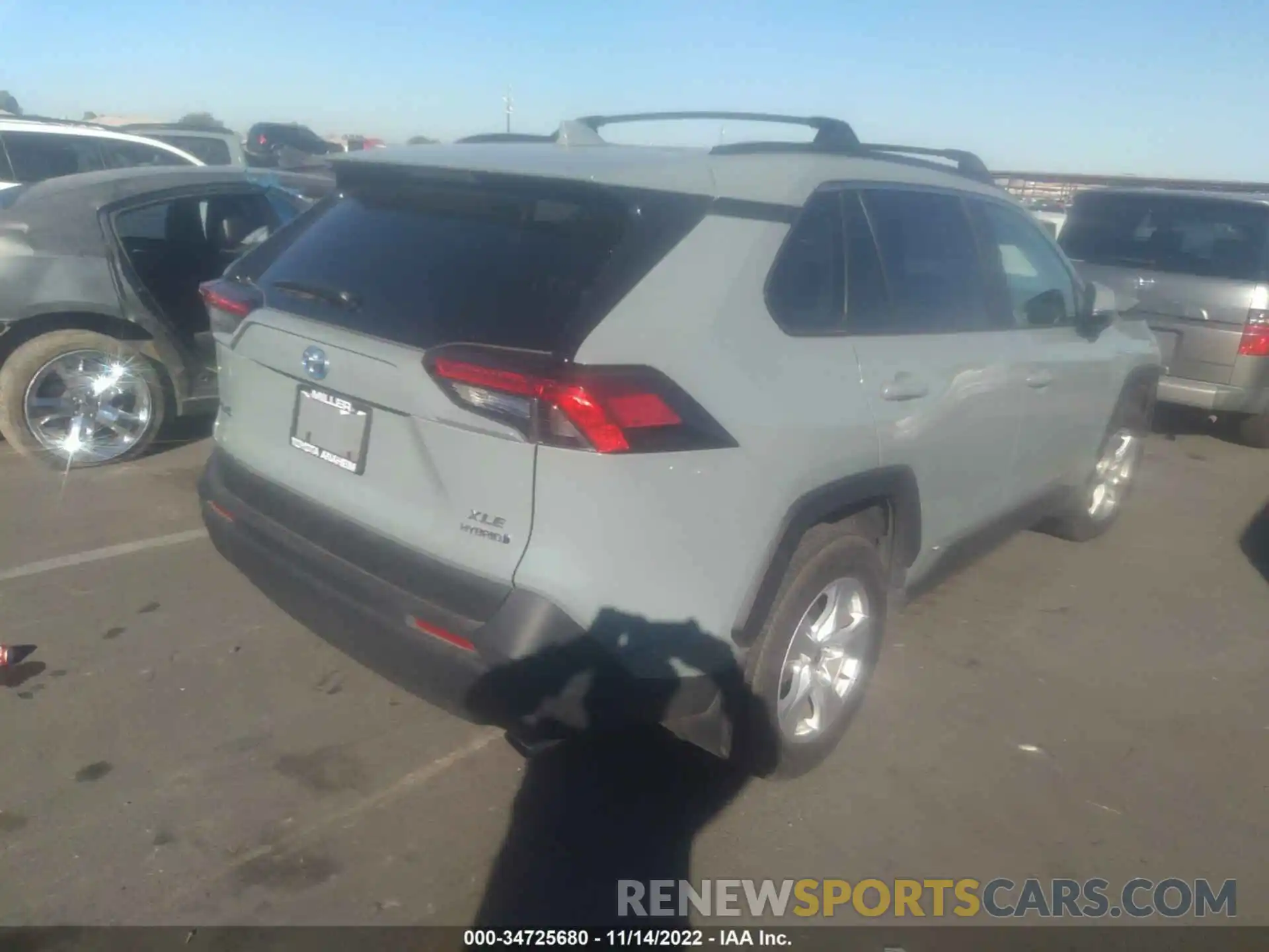 4 Photograph of a damaged car 4T3RWRFV4MU035638 TOYOTA RAV4 2021