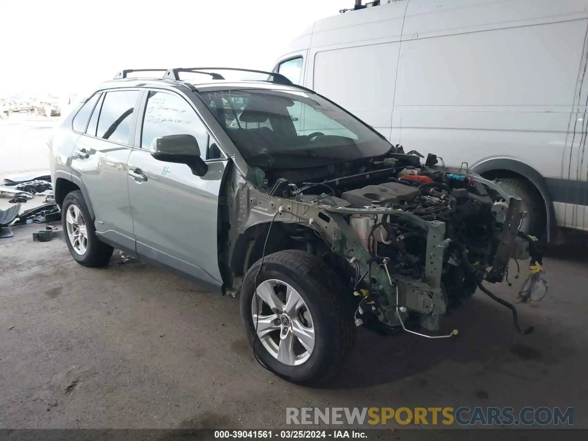 1 Photograph of a damaged car 4T3RWRFV4MU036174 TOYOTA RAV4 2021