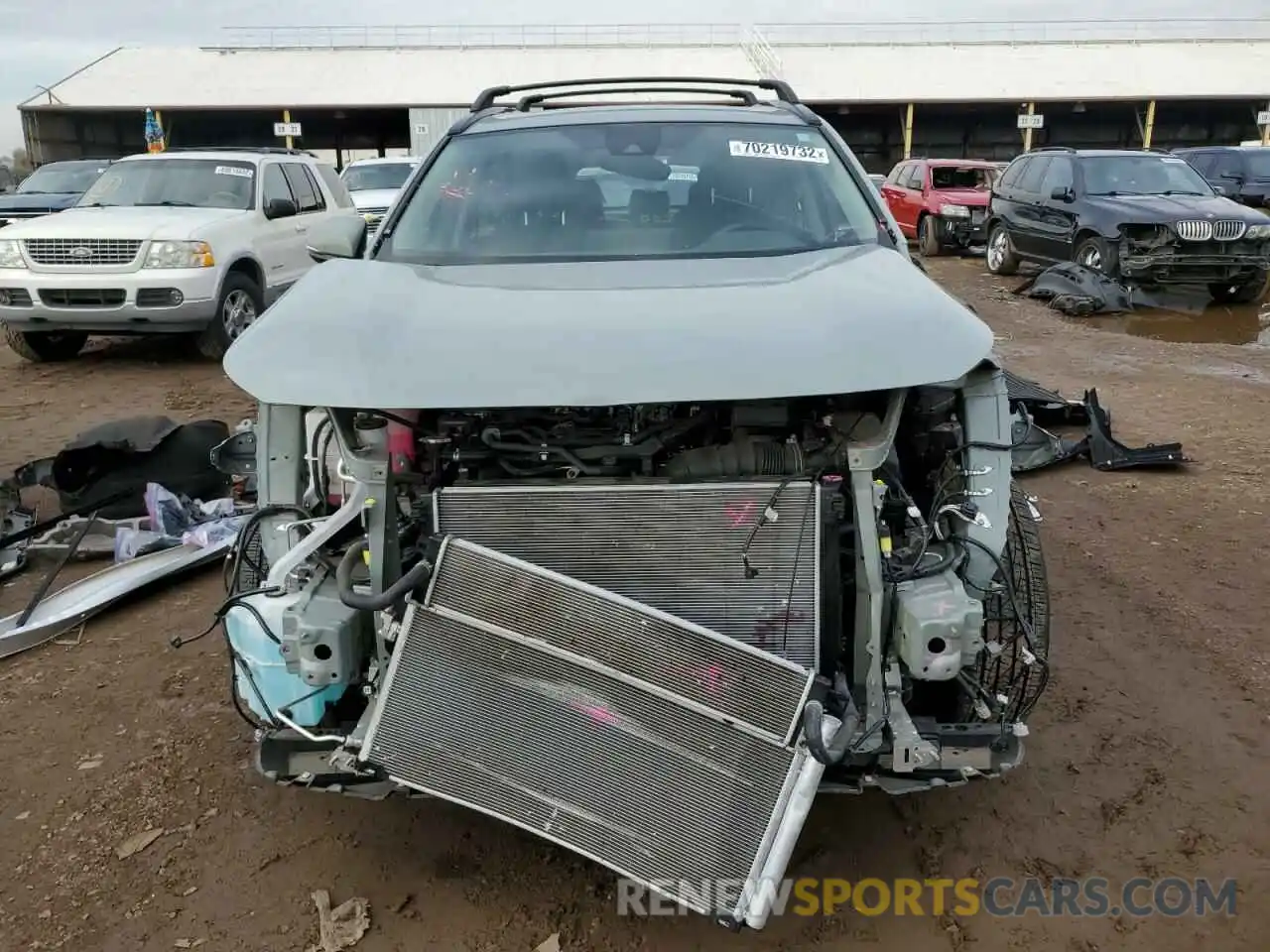 5 Photograph of a damaged car 4T3RWRFV4MU044601 TOYOTA RAV4 2021