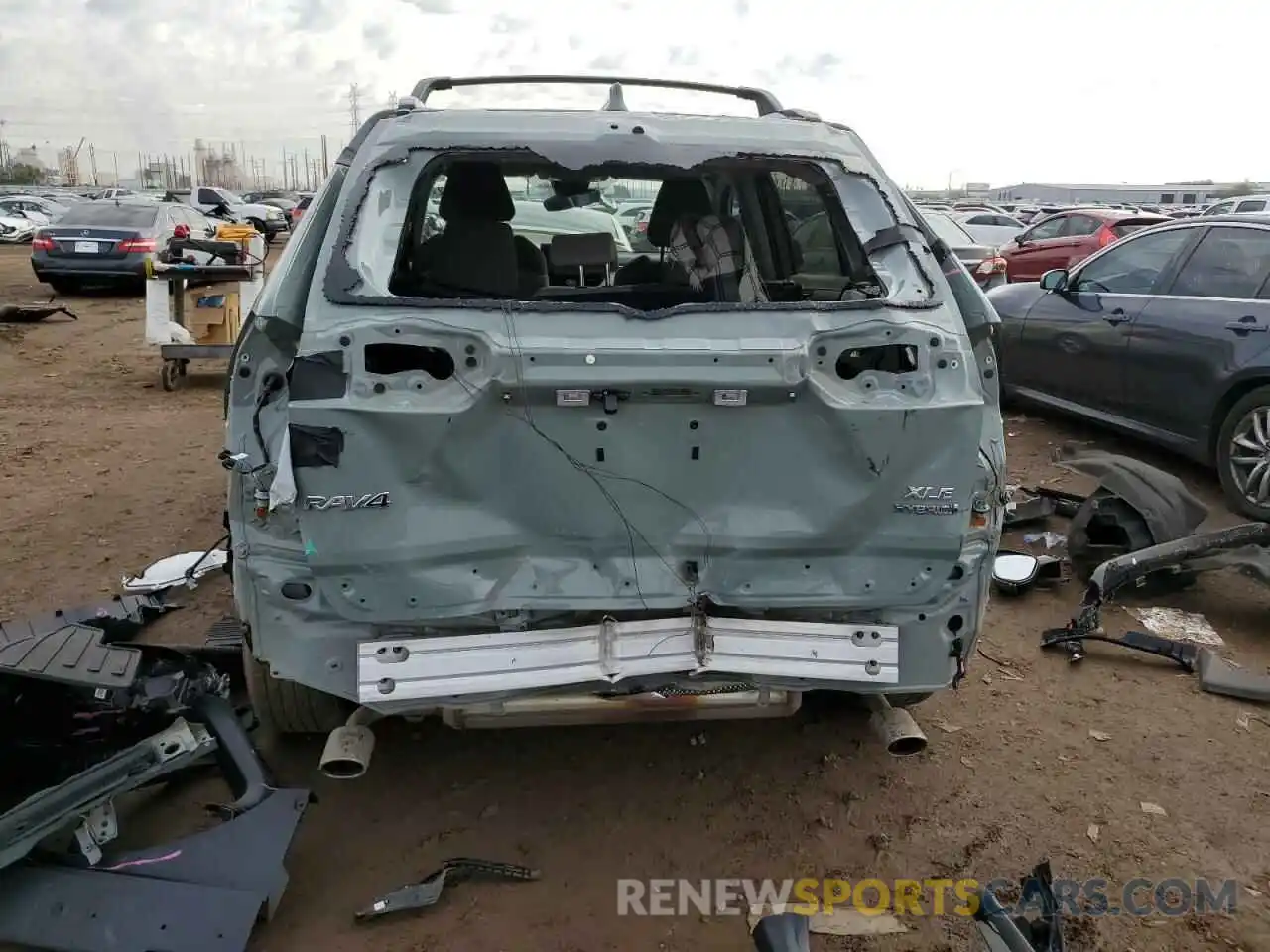 6 Photograph of a damaged car 4T3RWRFV4MU044601 TOYOTA RAV4 2021