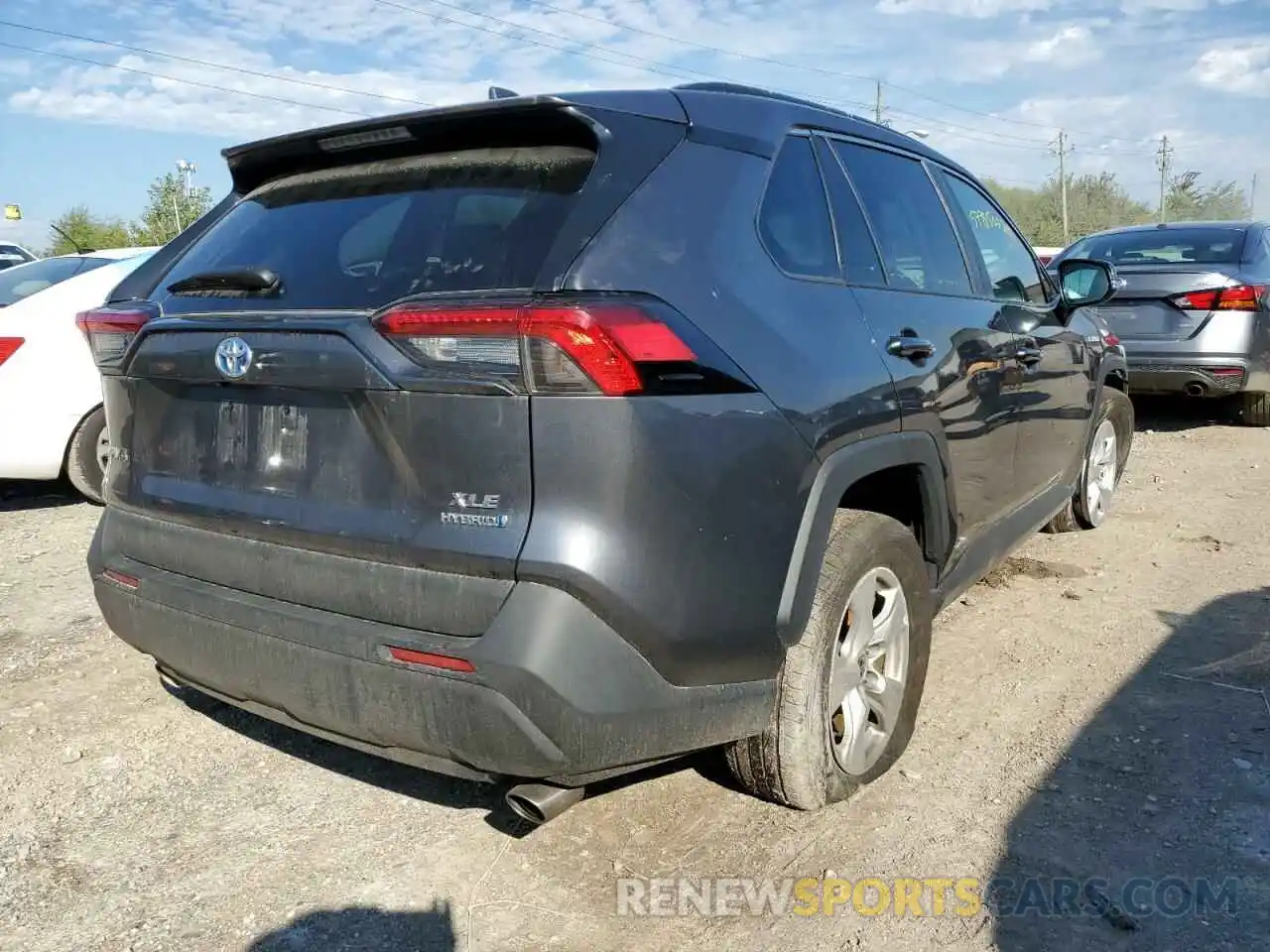 4 Photograph of a damaged car 4T3RWRFV5MU021036 TOYOTA RAV4 2021