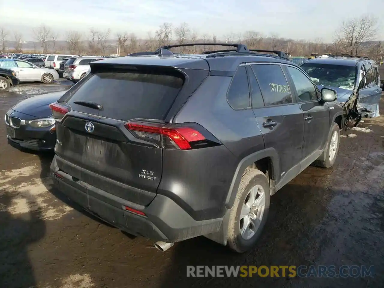 4 Photograph of a damaged car 4T3RWRFV5MU021859 TOYOTA RAV4 2021