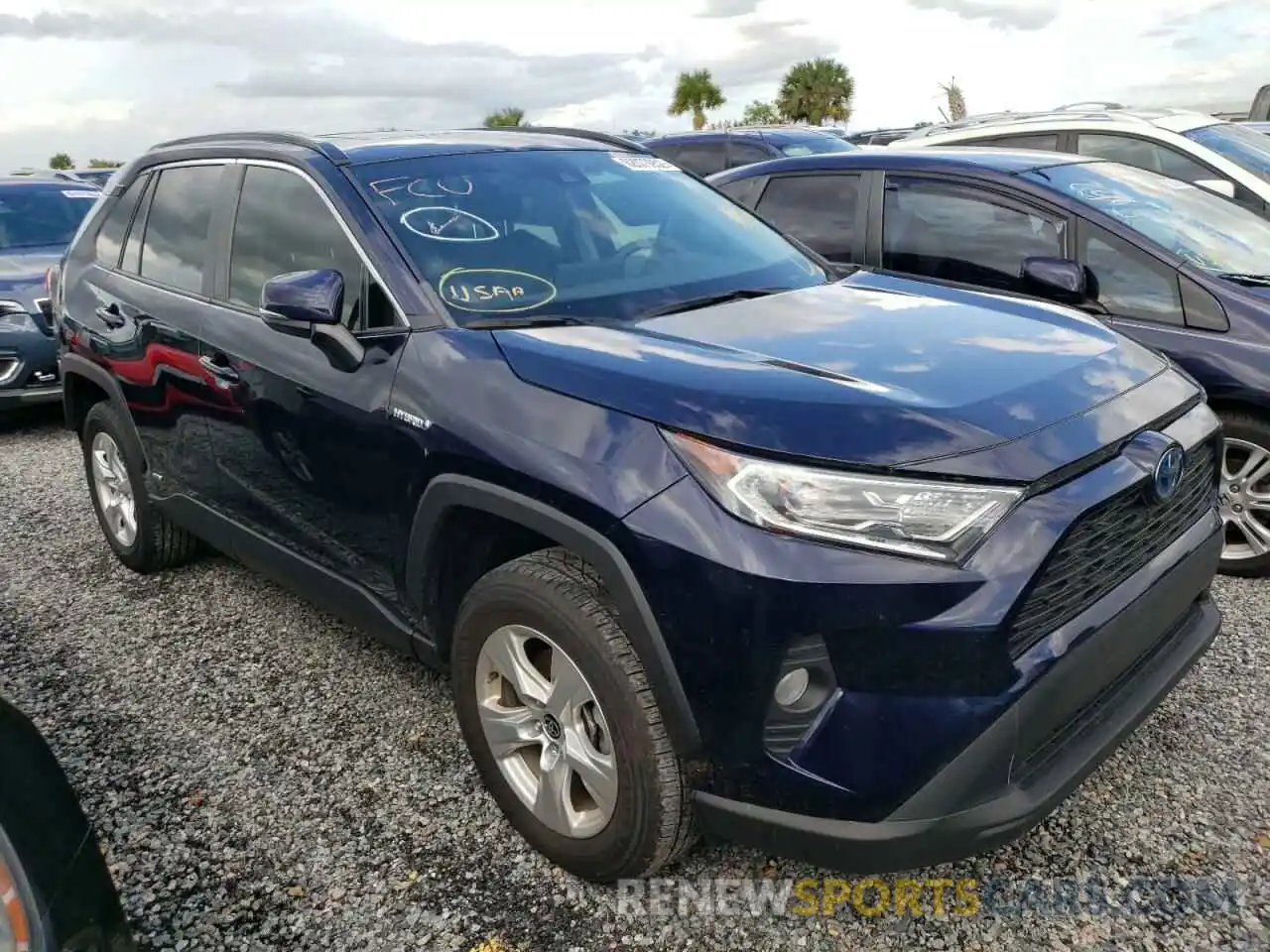 1 Photograph of a damaged car 4T3RWRFV5MU049726 TOYOTA RAV4 2021