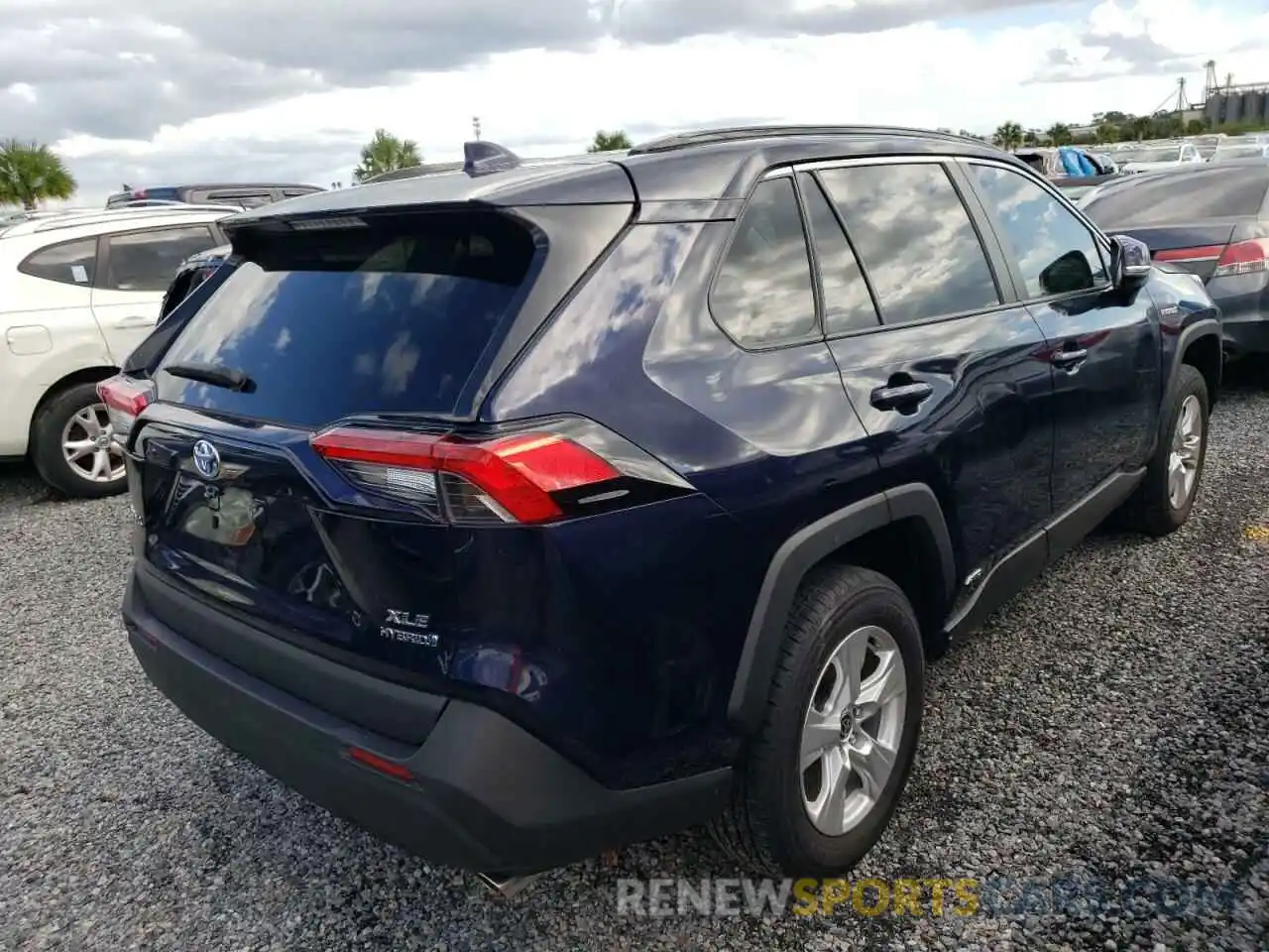 4 Photograph of a damaged car 4T3RWRFV5MU049726 TOYOTA RAV4 2021