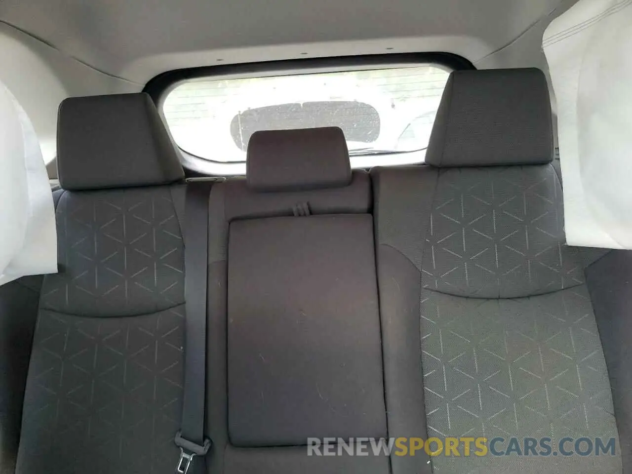 10 Photograph of a damaged car 4T3RWRFV6MU018193 TOYOTA RAV4 2021