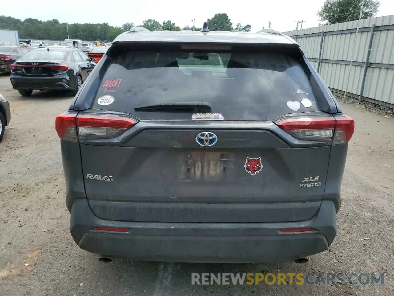 6 Photograph of a damaged car 4T3RWRFV6MU018193 TOYOTA RAV4 2021